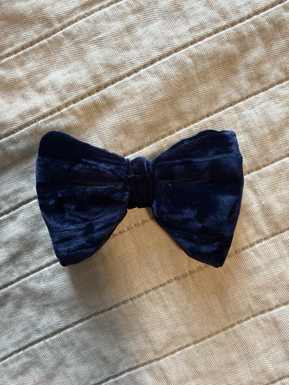 Wembley Neck Tie Bow Tie Velvet Blue Men’s Vintage Clip Large Vintage